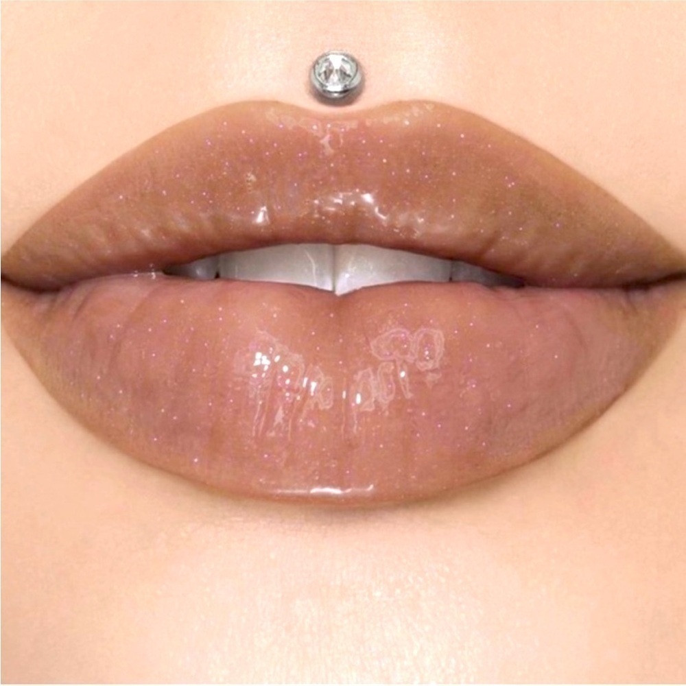 *Final Price* NIB Jeffree Star “Table Top” The Gloss Lips Discontinued